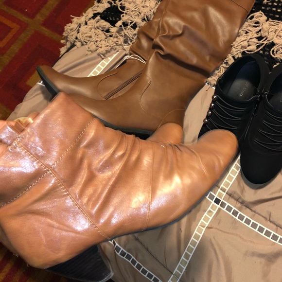 Boots - Picture 2 of 4